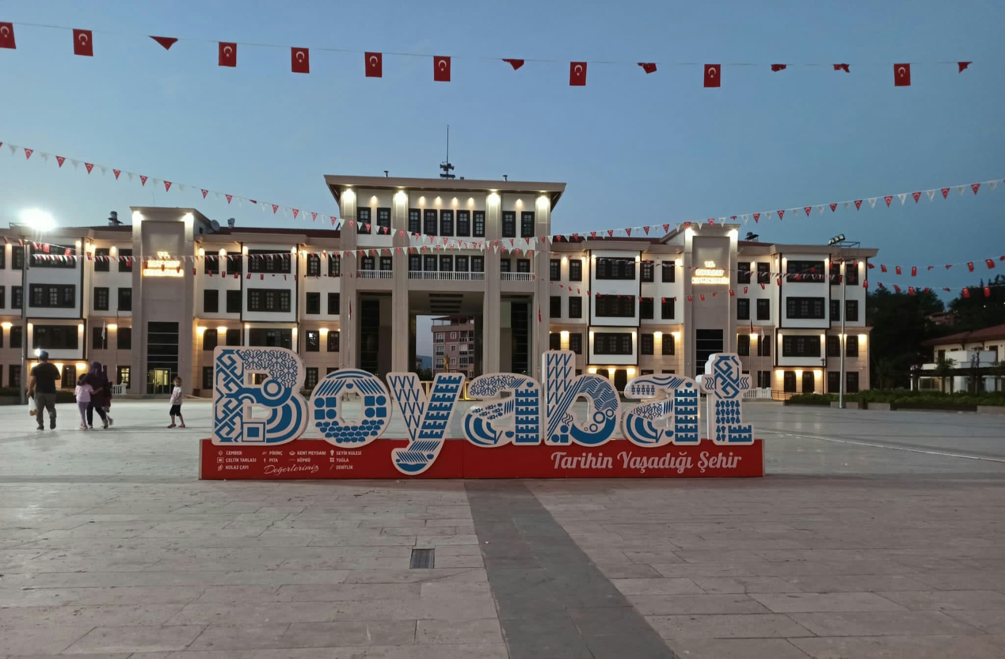 BOYABAT KENT MEYDANI