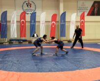 Okul Sporları Genç A – Genç B Kız Güreş İl final birinciliği