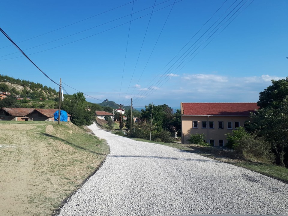Köy Yolları Tamamlanıyor