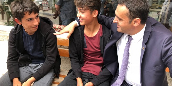 CHP’li Vekil Karadeniz: Gençleri, Dertlerinden CHP Kurtaracak