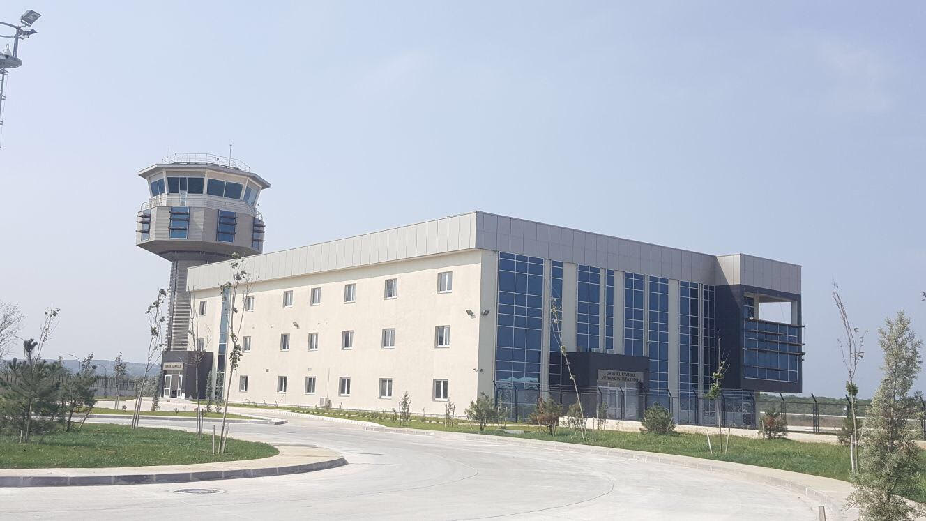 Maviş “Sinop Havalimanı Yeni Terminal Binasında Sona Gelindi”